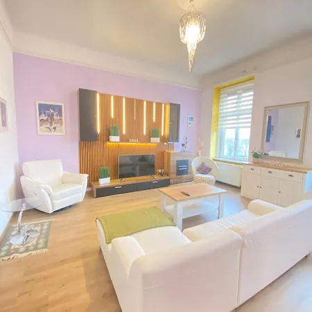 Bbudapest River Park Apartment