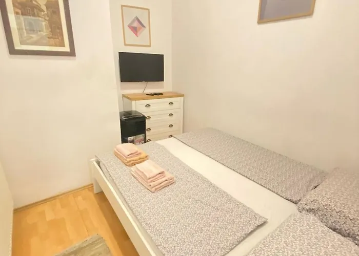 Bbudapest River Park Budapesta